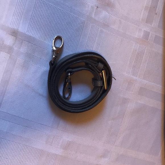 MODALU LONDON Verity Large Tote in Simple Grey - Picture 9 of 10